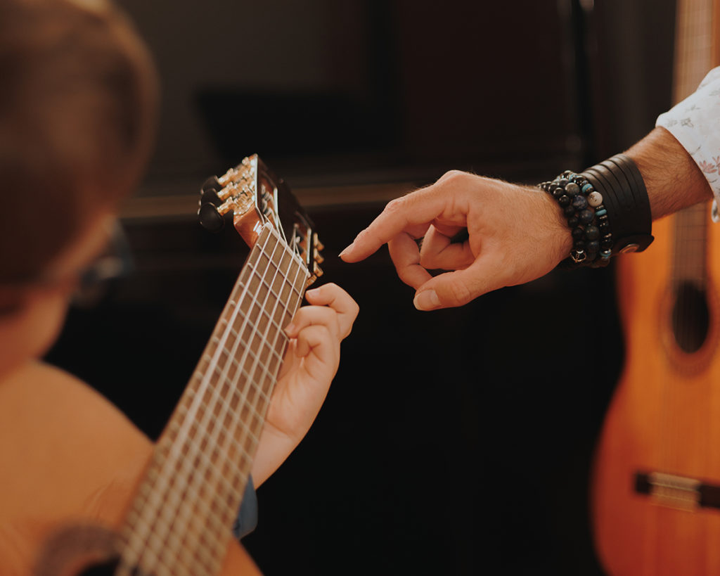 Espace Musical Guitare-ok Confédération des Écoles Genevoises de Musique, Rythmique Jaques-Dalcroze, Danse, Théâtre
